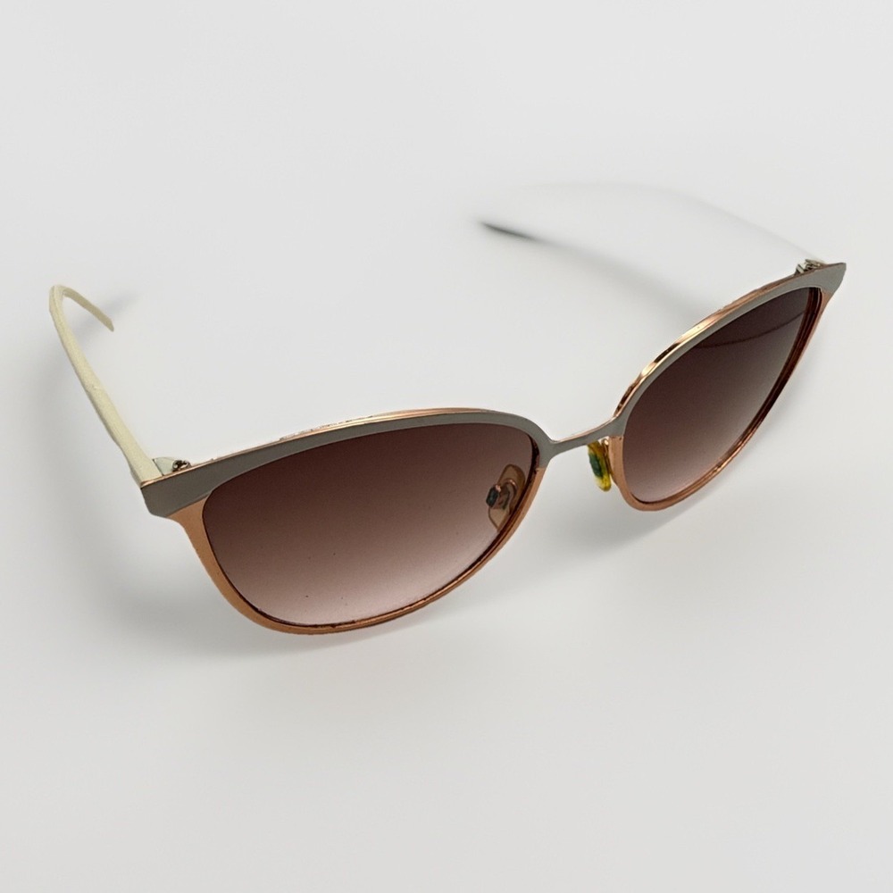 Laundry by Design Fashion Sunglasses cateye White Rose Gold LD244 Hollywood Glam